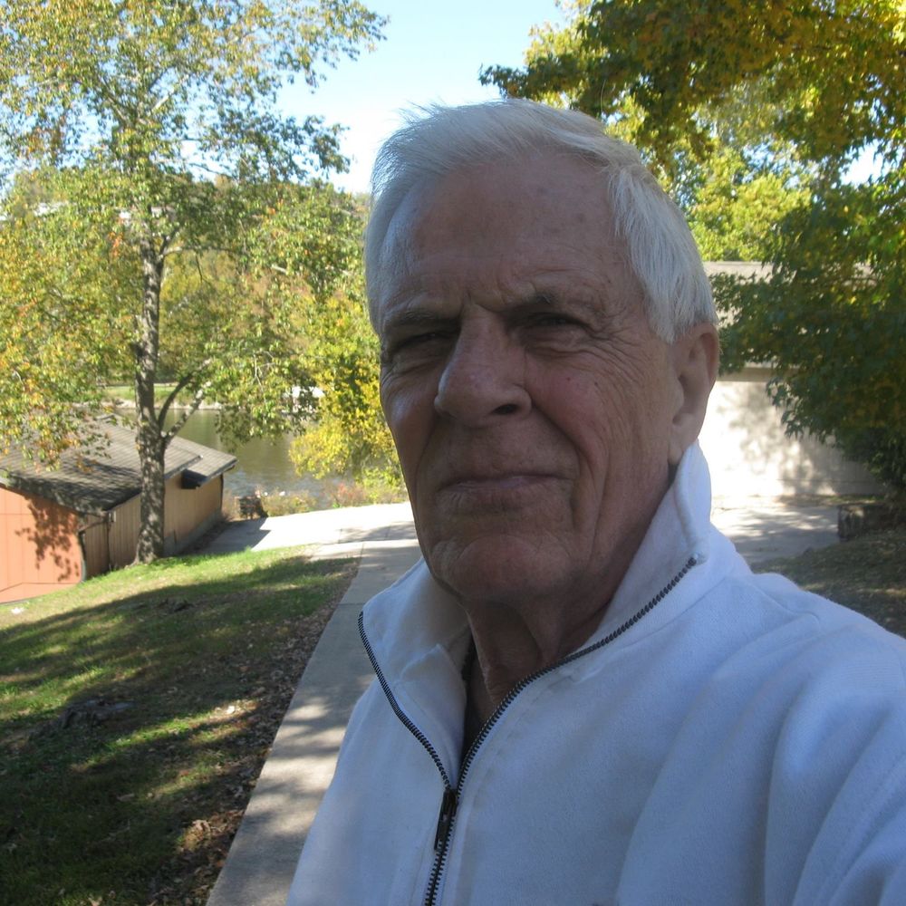 Meet your Posher, Rj